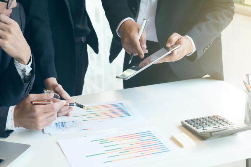 business teamwork meeting discuss 1421 204