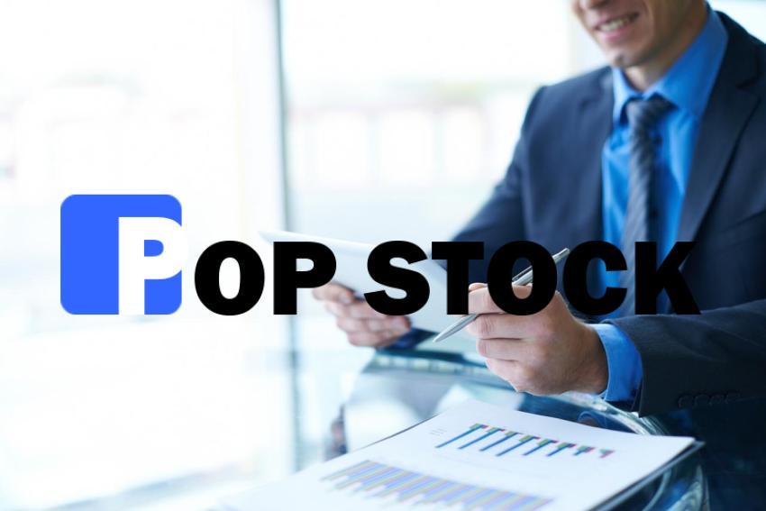 businessman looking tablet 1098 279